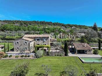Vente maison 11 pièces Gordes 84