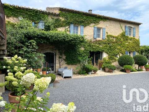 Vente maison 14 pièces Gordes 84