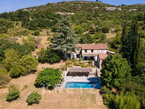 Vente maison 11 pièces Gordes 84