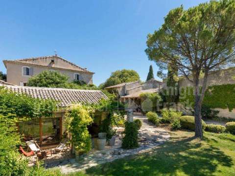 Vente maison 9 pièces Gordes 84
