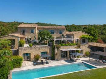 Maison 16 pièces 400 m² · à Gordes · 400 m² · 5 900 000 €