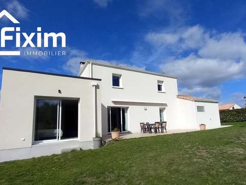 Vente maison 8 pièces Gorges 44