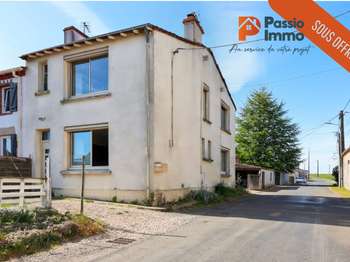 Vente maison 4 pièces Gorges 44