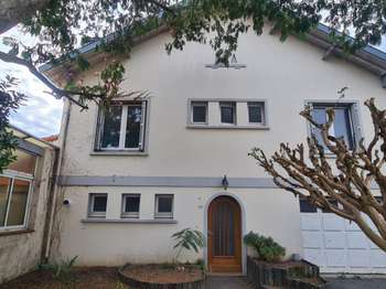 Vente maison 8 pièces Gorges 44