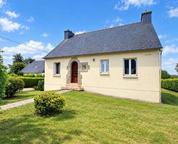 Maison 4 pièces 80 m² · à Gouarec · 80 m² · 123 700 €