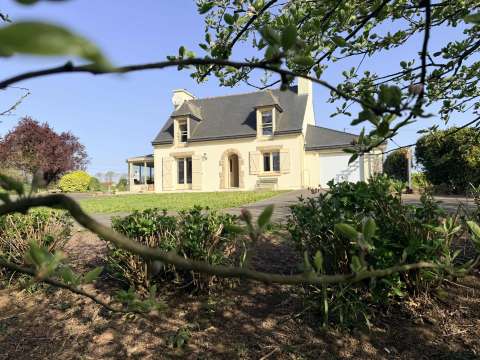 Vente maison 6 pièces Goudelin 22