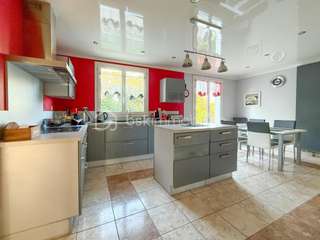 Vente maison 8 pièces