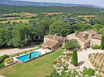 Vente maison 18 pièces Goult 84