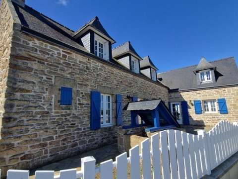 Vente maison 8 pièces Gourlizon 29
