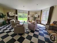 Vente maison 11 pièces