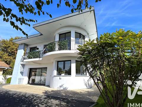 Vente maison 8 pièces Vente maison 8 pièces