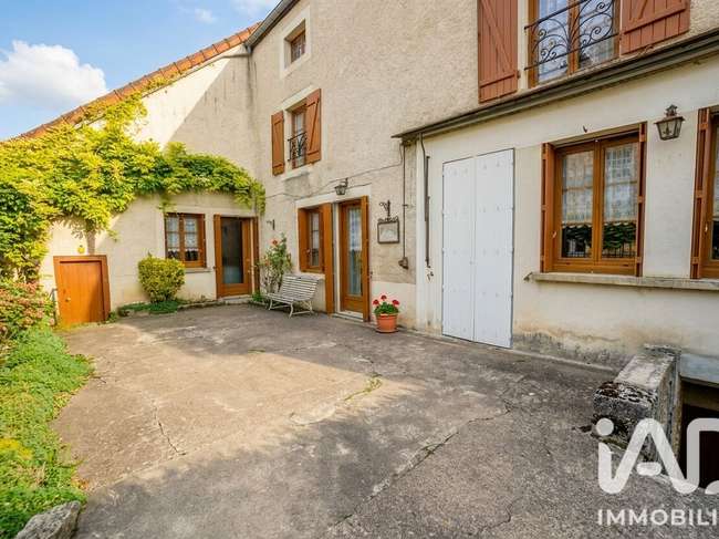 Maison 7 pièces 193 m² · à Grancey-le-Château-Neuvelle · 193 m² · 180 000 €