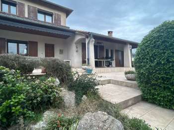 Vente maison 8 pièces Granges-les-Beaumont 26