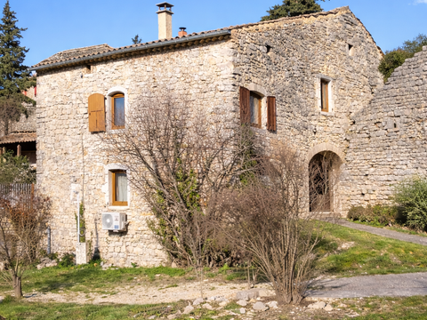 Vente maison 6 pièces Gras 07