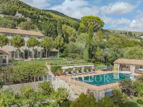 Vente maison 12 pièces Grasse 06