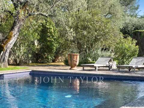Vente maison 10 pièces Grasse 06
