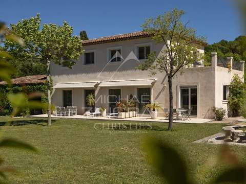 Vente maison 8 pièces Grasse 06