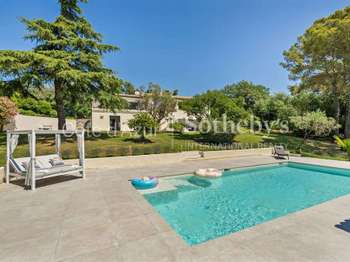 Vente maison 7 pièces Grasse 06