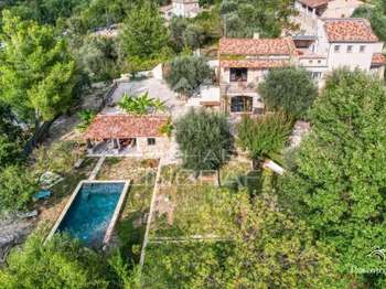 Vente maison 9 pièces Grasse 06