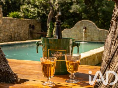 Vente maison 10 pièces Grasse 06