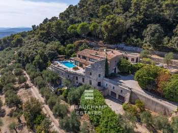 Maison 907 m² · à Grasse · 907 m² · 5 000 000 €
