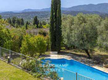 Vente maison 8 pièces Grasse 06