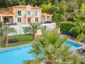 Maison 9 pièces 390 m² · à Grasse · 390 m² · 3 950 000 €