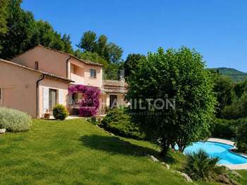 Maison 6 pièces 186 m² · à Grasse · 186 m² · 850 000 €