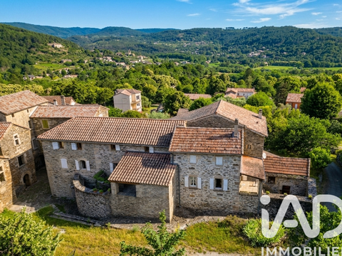 Vente maison 8 pièces