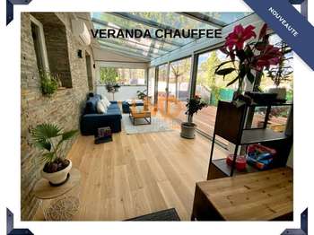 Vente maison 9 pièces Gréasque 13