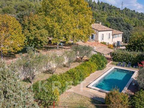 Vente maison 12 pièces Gréoux-les-Bains 04