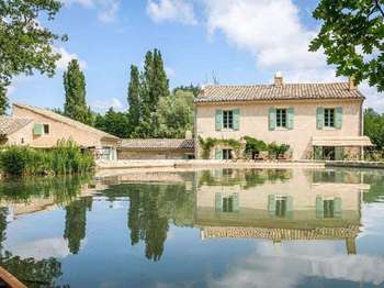 Vente maison 15 pièces Grignan 26