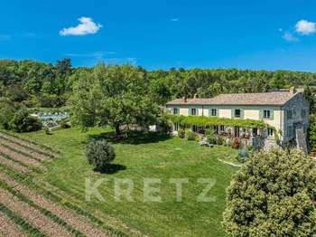 Vente maison 14 pièces Grignan 26