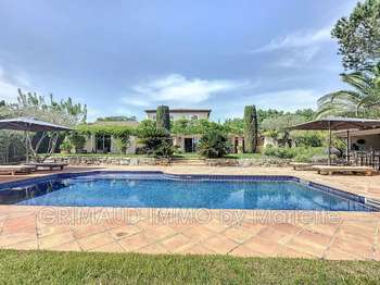 Vente maison 6 pièces Grimaud 83