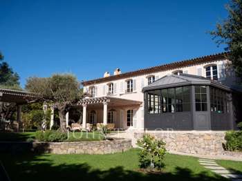 Vente maison 8 pièces Grimaud 83