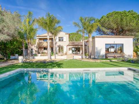 Vente maison 8 pièces Grimaud 83
