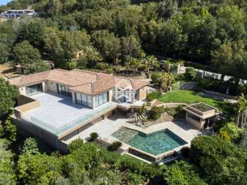 Vente maison 7 pièces Grimaud 83