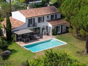 Vente maison 6 pièces Grimaud 83