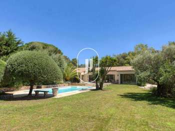 Vente maison 8 pièces Grimaud 83