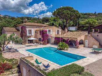 Vente maison 9 pièces Grimaud 83