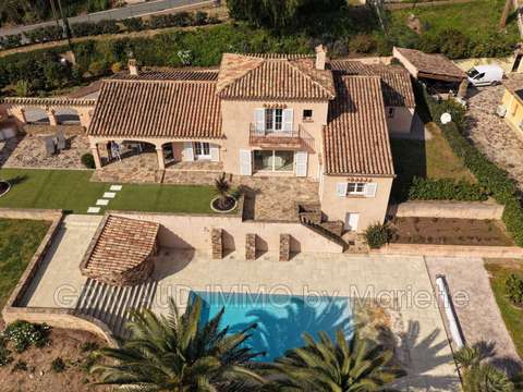 Vente maison 6 pièces Grimaud 83