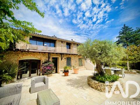 Vente maison 14 pièces Grimaud 83