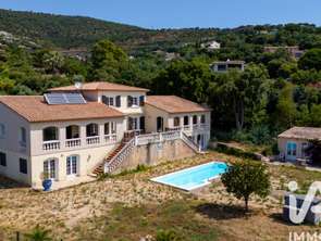 Vente Maison 19 piècesGrimaud