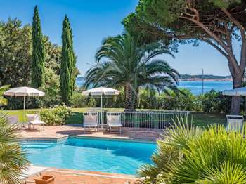 Vente Maison 12 chambresGrimaud