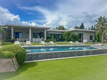 Vente maison 6 pièces Grimaud 83