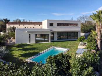 Vente maison 6 pièces Grimaud 83