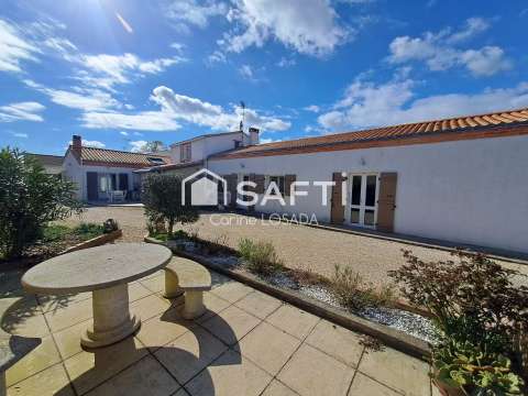 Vente maison 5 pièces Grues 85