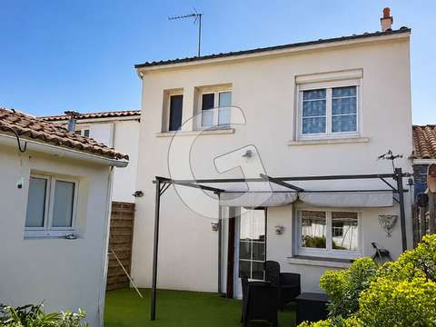Vente maison 4 pièces Grues 85