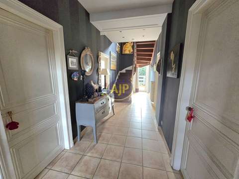 Vente maison 11 pièces
