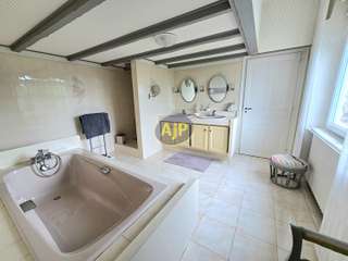 Vente maison 12 pièces